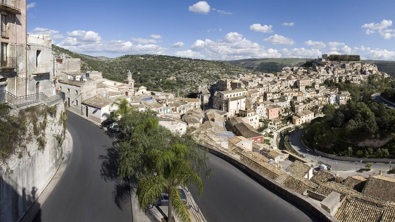 Giumbabulla Luxury House Bed & Breakfast Ragusa Exterior photo